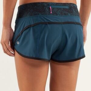 Lululemon Women’s Run Speed Short 2-way Stretch in Alberta Lake Teal Rose